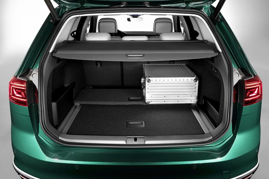 Багажник Volkswagen Passat Alltrack (B8) 2019 года  (WW) (фото 18 из 67)